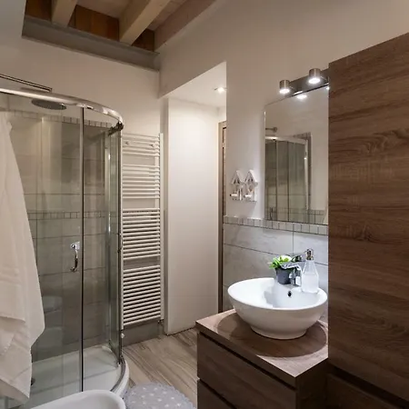 White With Private Terrace By Rent All * Como