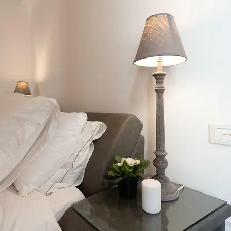 White With Private Terrace By Rent All * Como