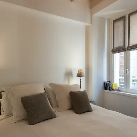 Apartment White With Private Terrace By Rent All *