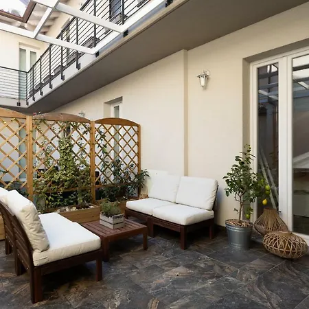 White With Private Terrace By Rent All Apartment *